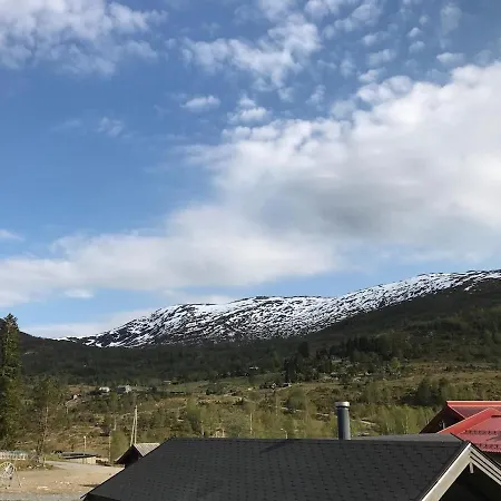 Semesterbostad In The Heart Of Nordfjord Nordfjordeid